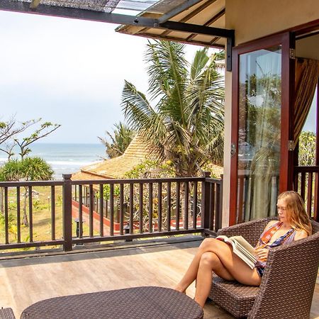 Beach Villa Balian Selemadeg  エクステリア 写真